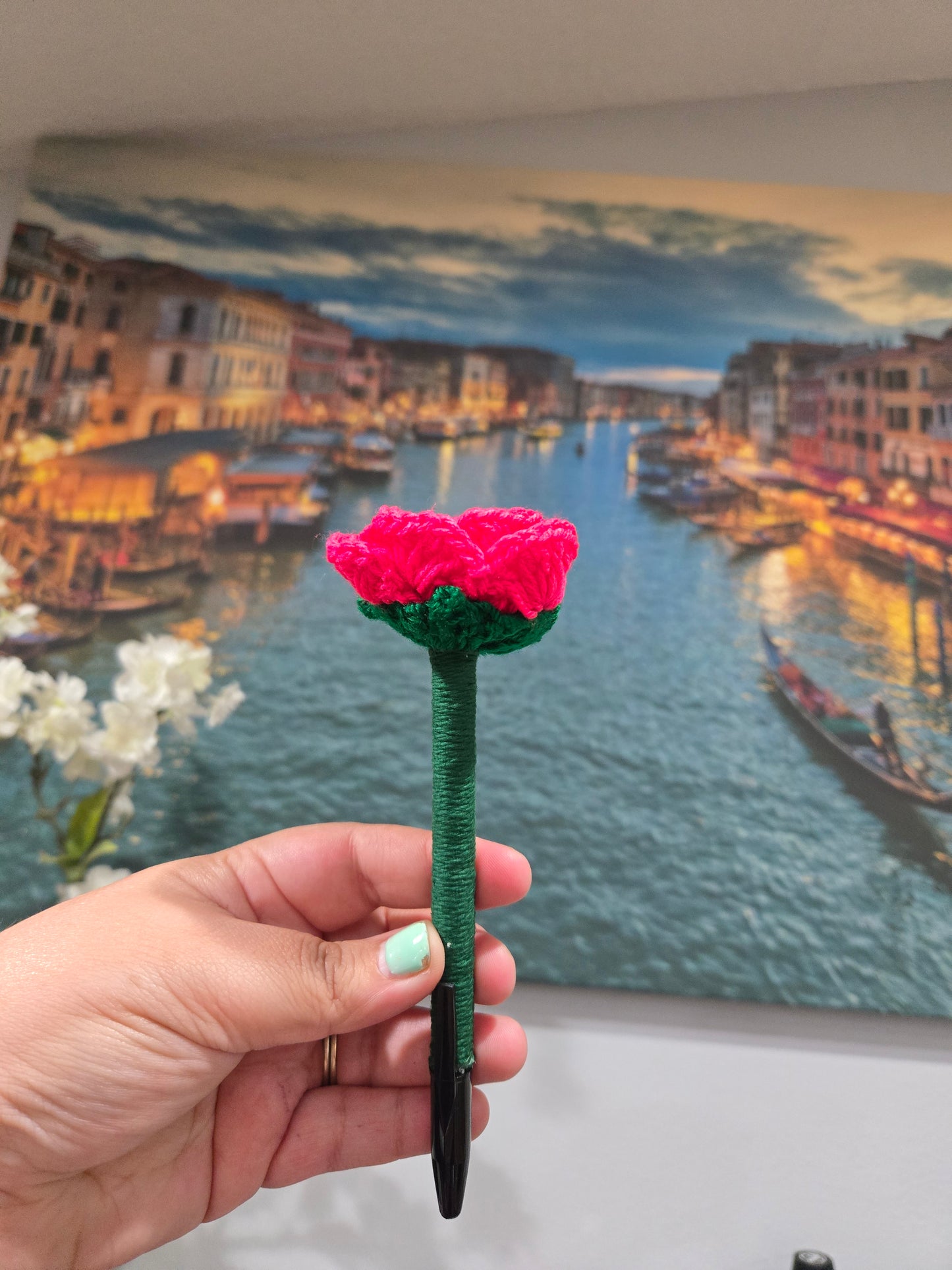 Hand crochet Rose pen