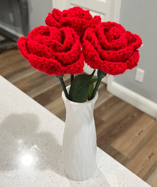 Red Roses W/Vase